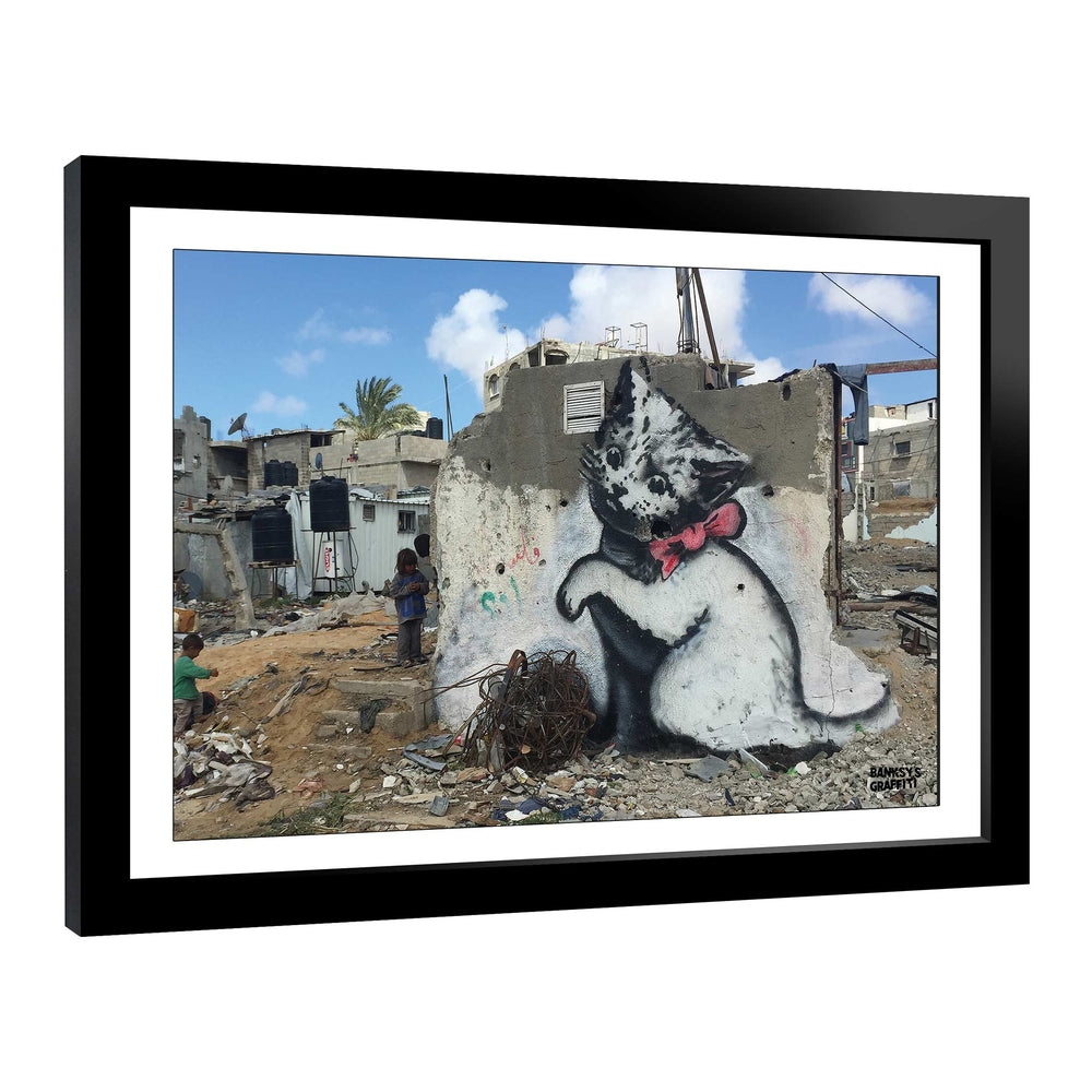 Gaza Kitten, a framed print of Banksy's Graffiti-Homekor